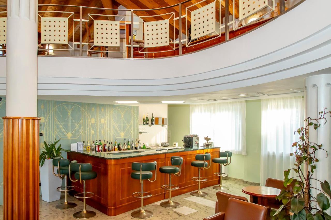 Hotel Riz B.B San Genesio ed Uniti Esterno foto