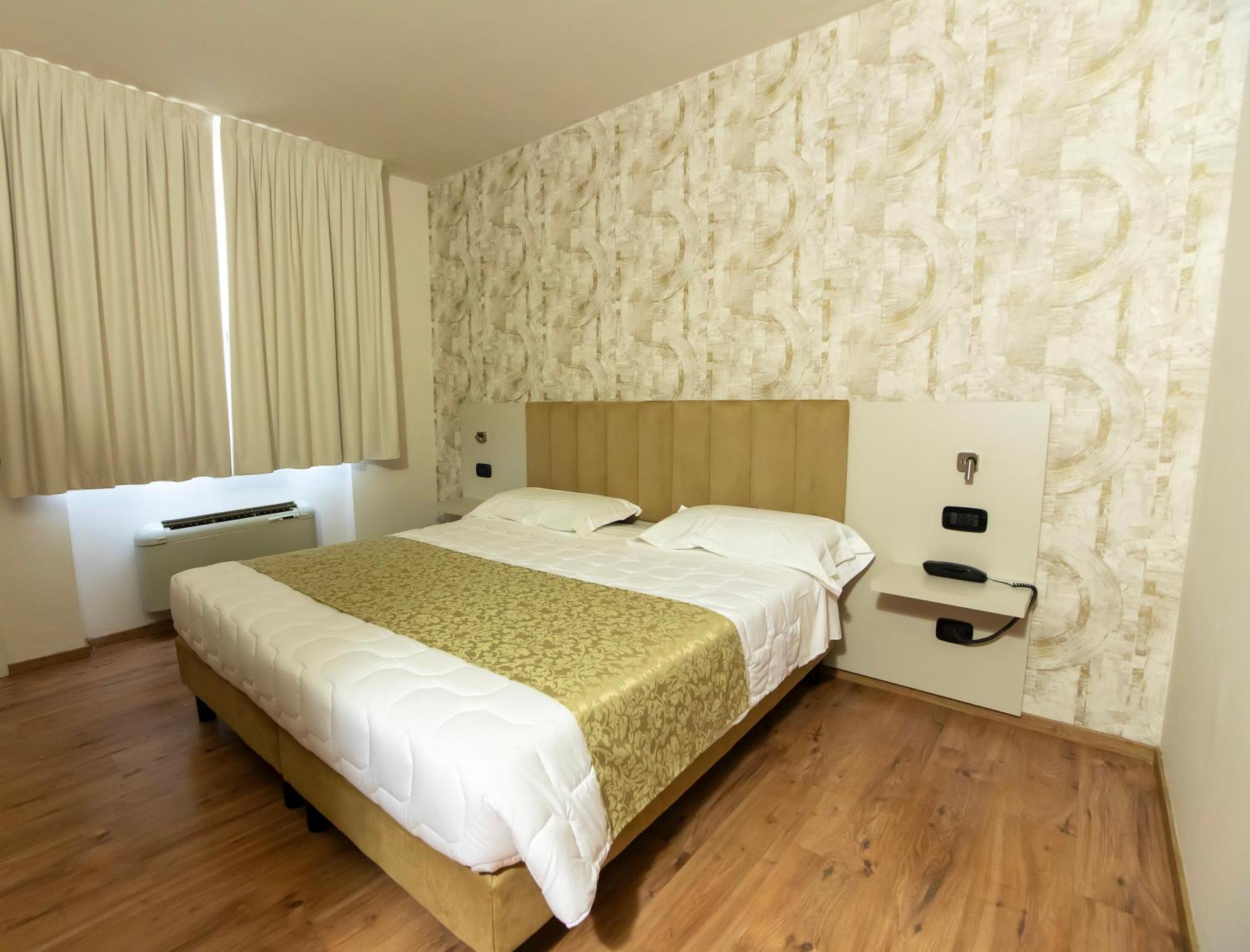 Hotel Riz B.B San Genesio ed Uniti Esterno foto